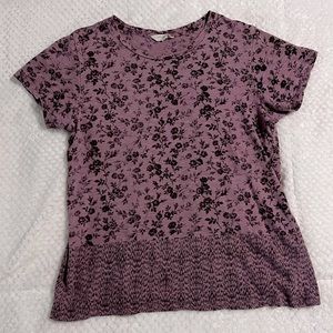 Lucky Brand Purple with floral print t shirt size medium top